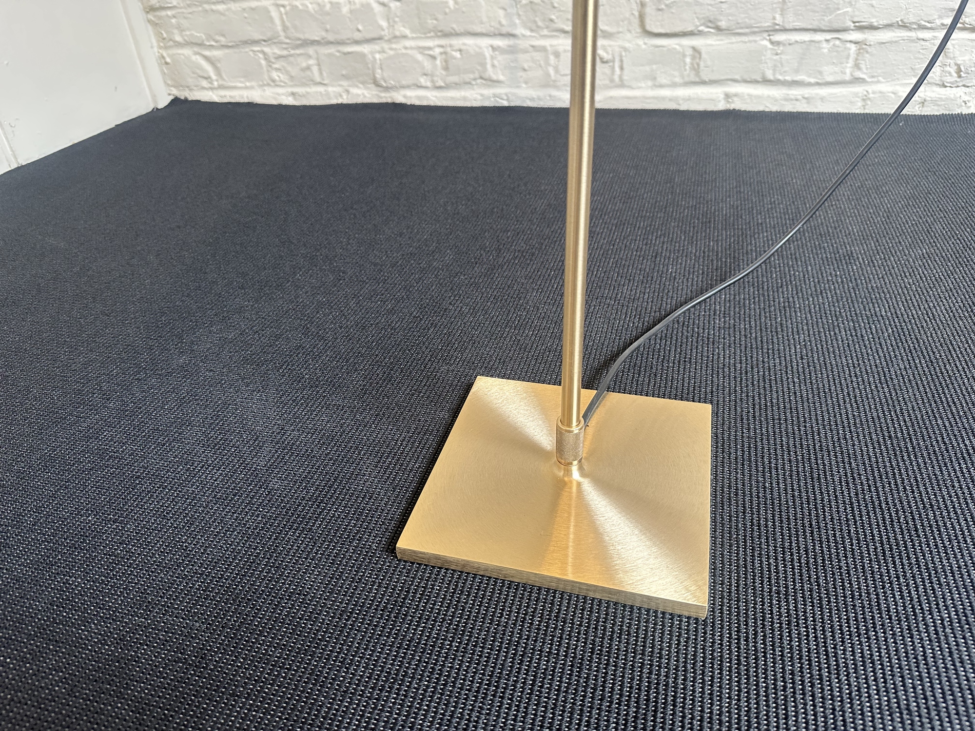 Luceplan-staande lamp Costanza messing