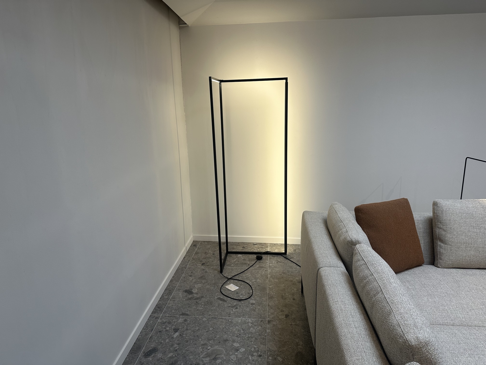 Nemo- staande lamp Spigolo LED
