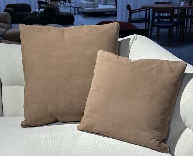 Minotti-2 decoratieve kussens in Nubuk Visione - 60%