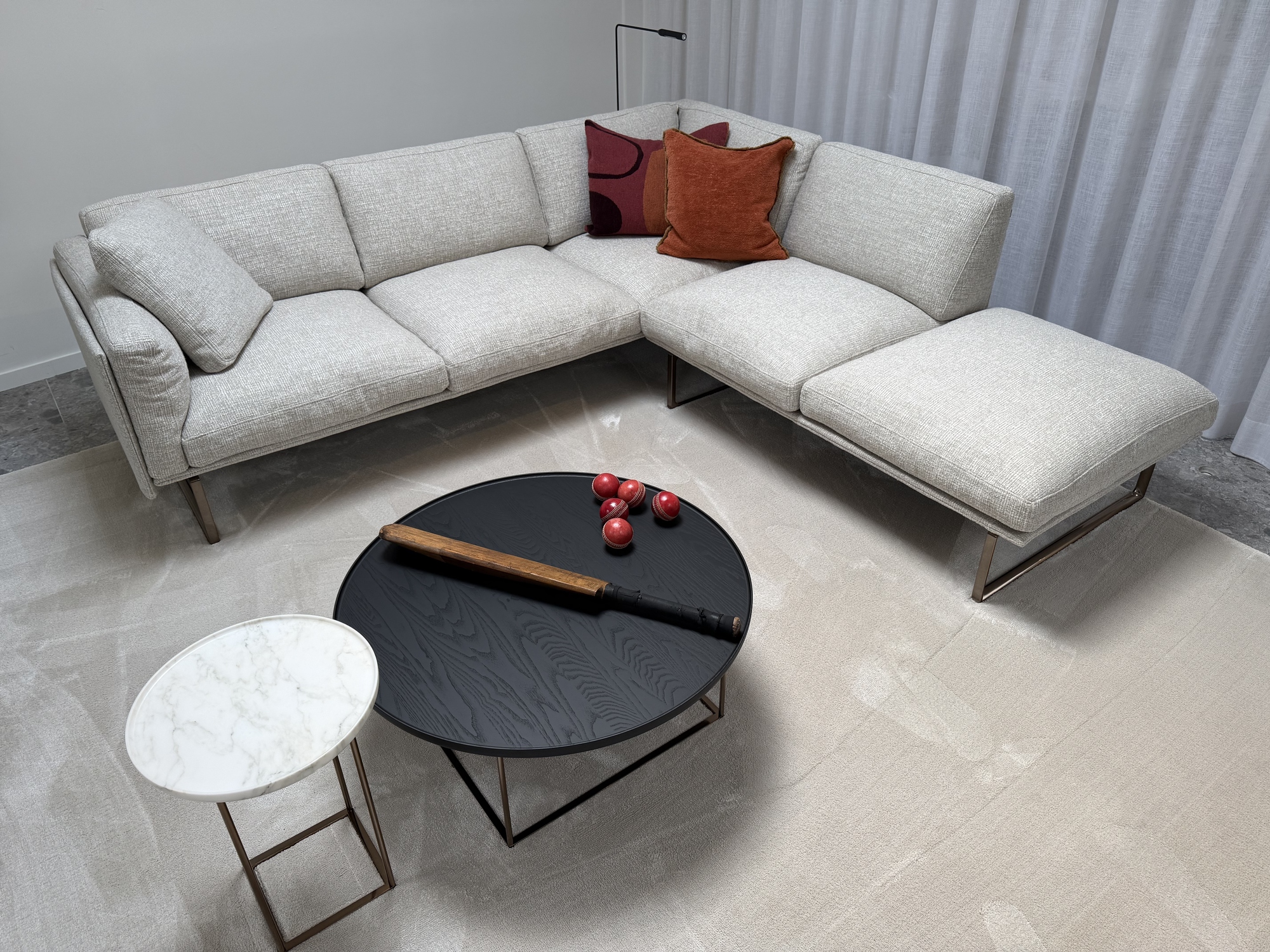 Cassina-zitopstelling OTTO met 2 salontafels