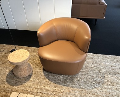 Molteni-draaibare fauteuil VVDuysen model Elain   -50% !