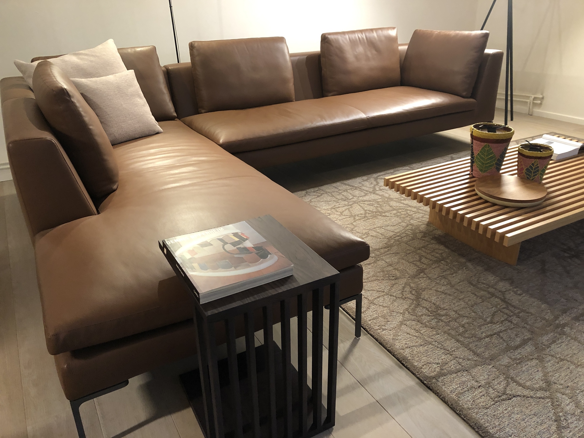 B&B Italia-salon Charles in leder 327cm x 230cm