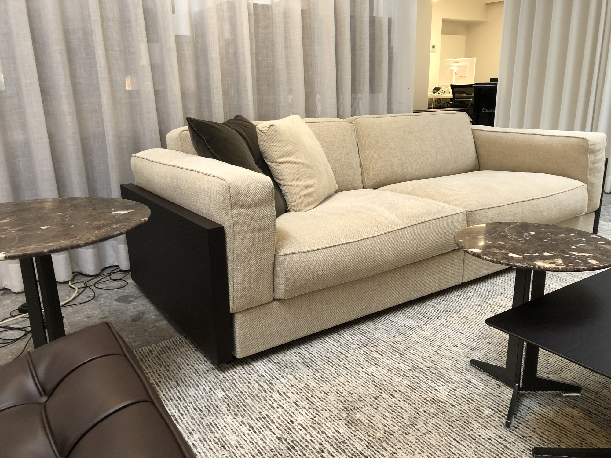Knoll-Gould sofa