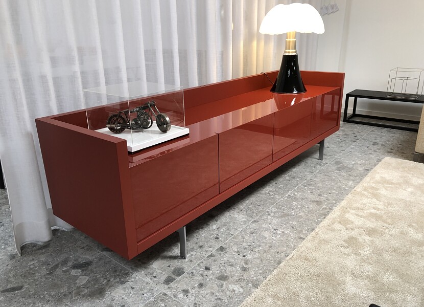 B&B Italia- kast Liago met 4 laden (250cm br) -  50 %