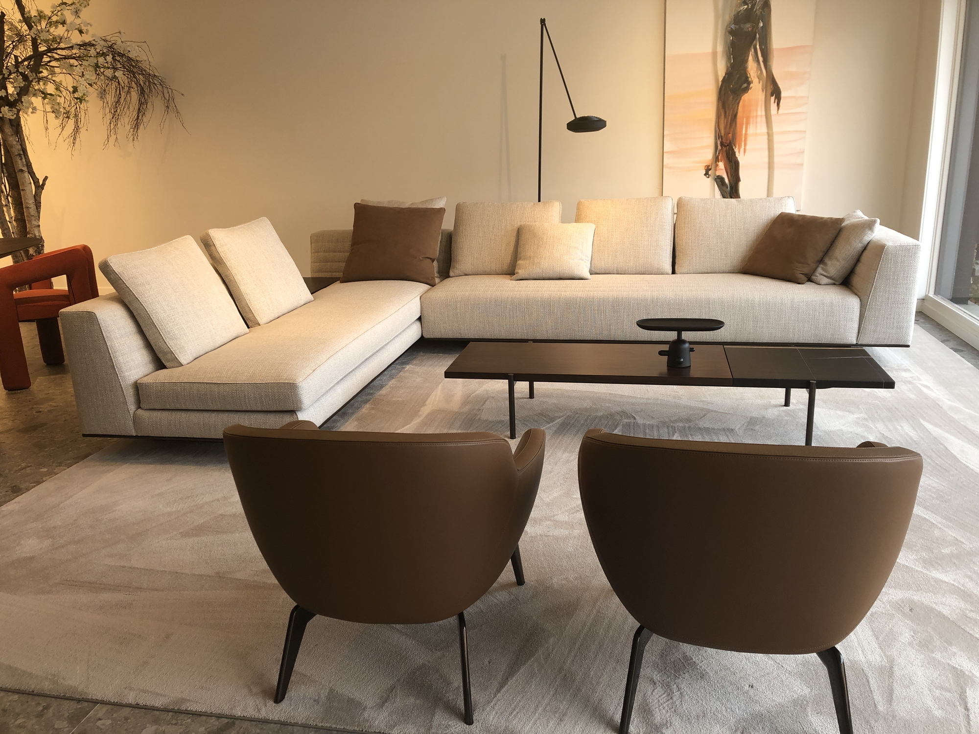 Minotti-hoeksalon Roger, inclusief salontafel en hoektafel in palisander