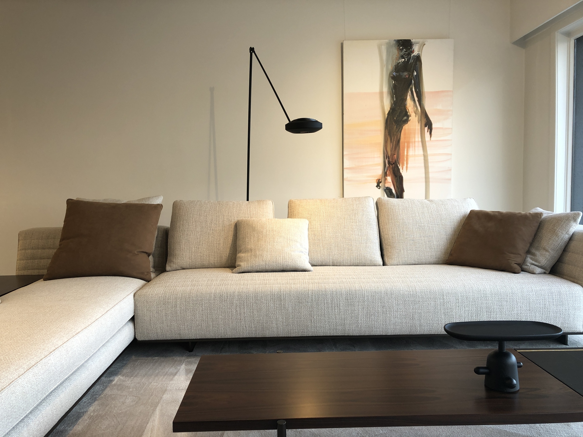 Minotti-hoeksalon Roger, inclusief salontafel en hoektafel in palisander