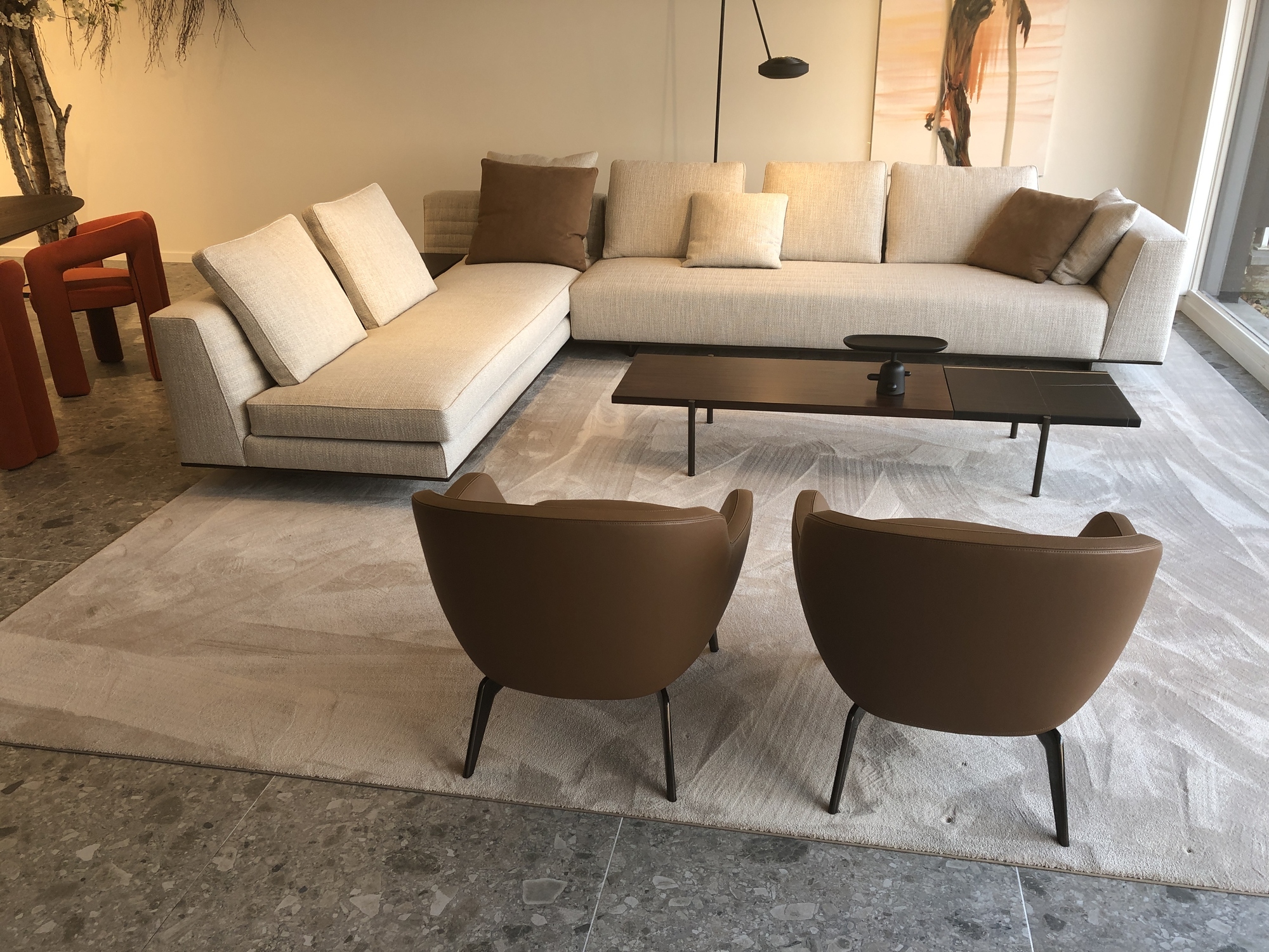 Minotti-hoeksalon Roger, inclusief salontafel en hoektafel in palisander
