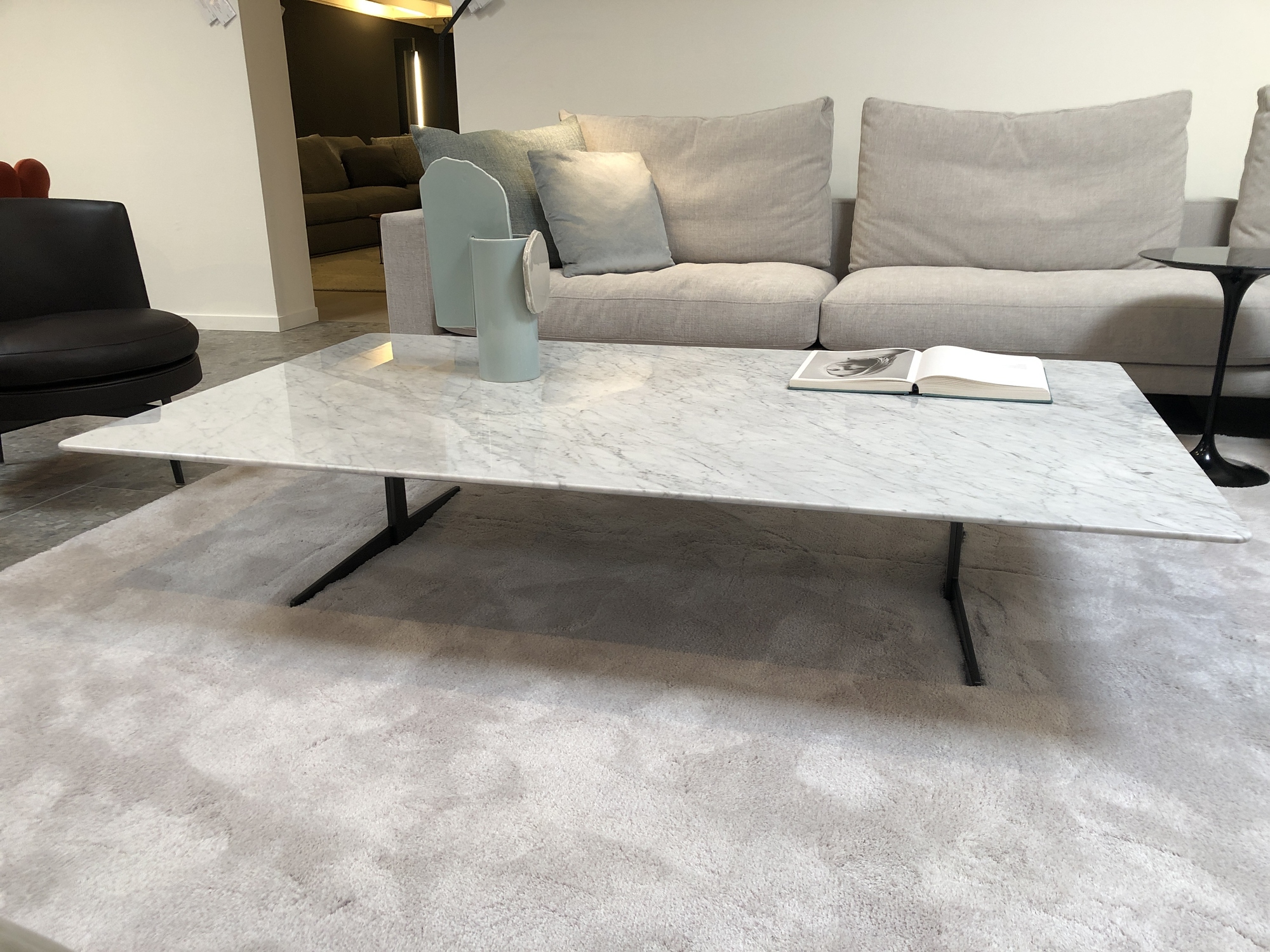 Flexform-salontafel Fly, carrara marmer