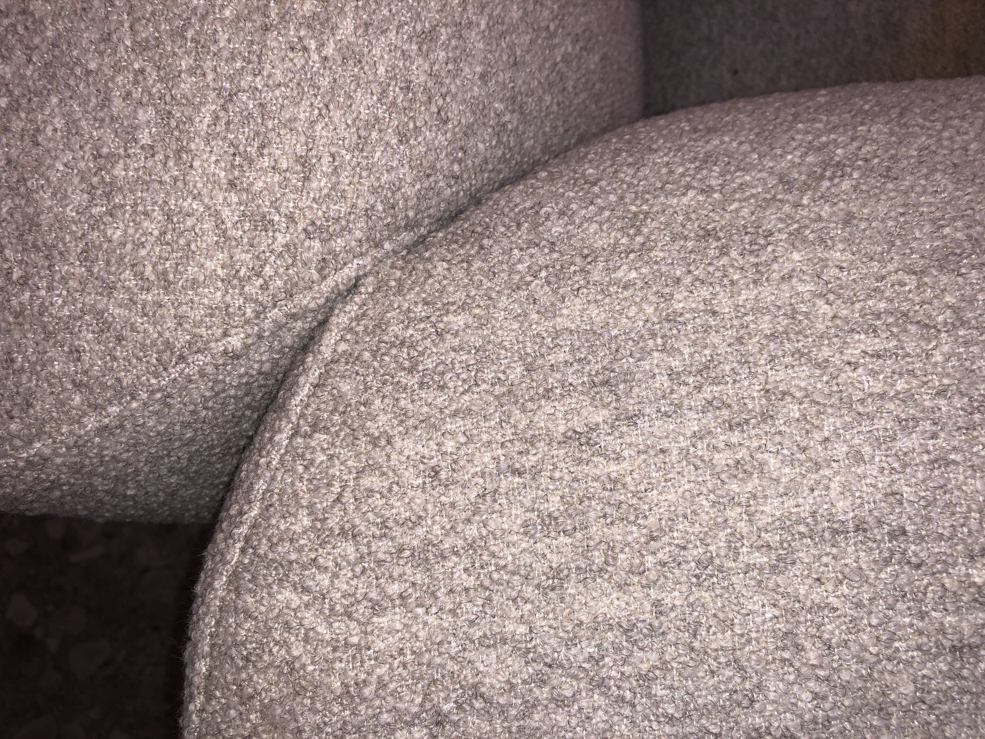 Cassina-3 zit Sengu met 2 ronde salontafels Sengu
