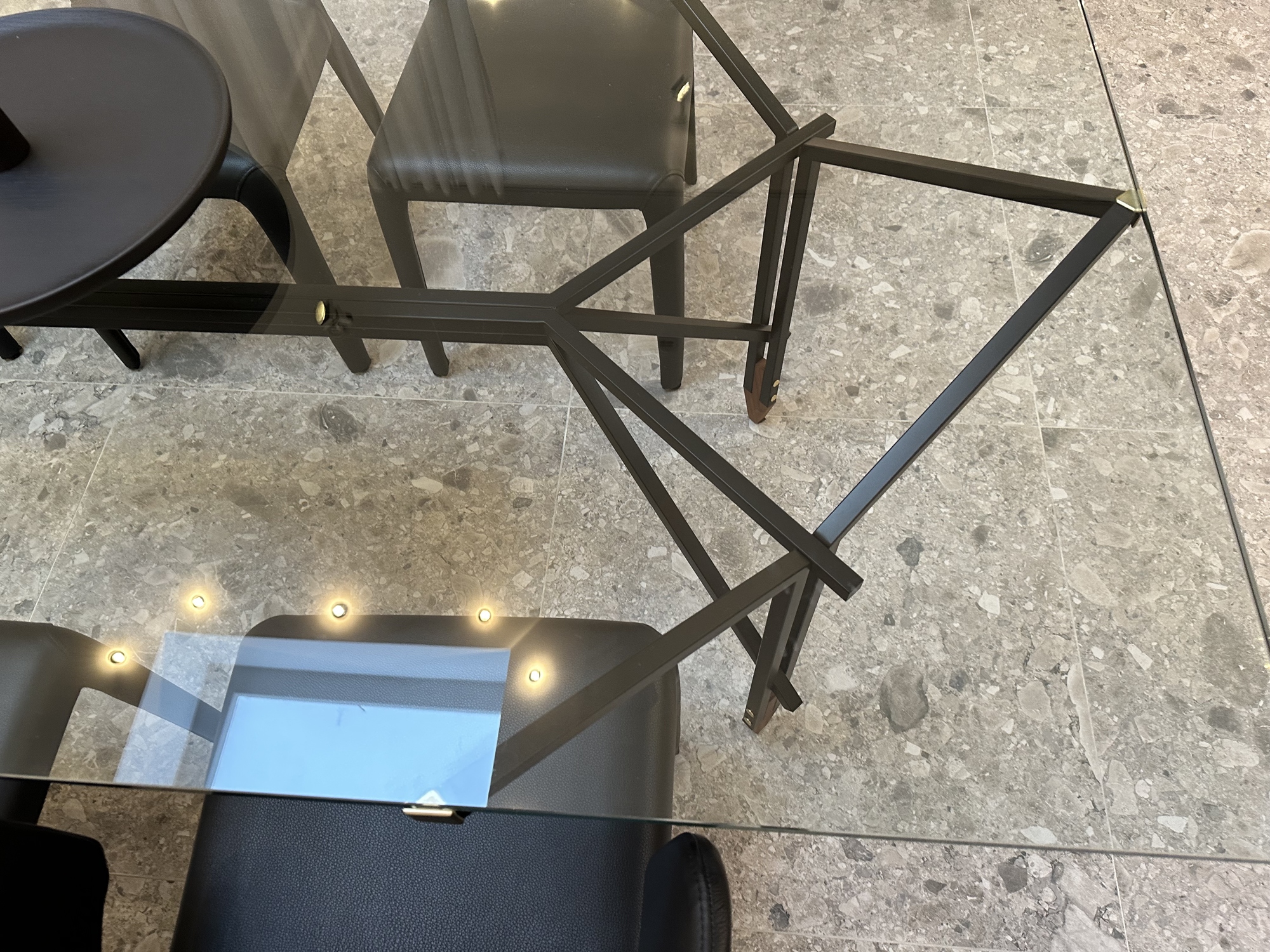 Cassina-eettafel Olimpino glas, ontwerp Parisi 1955