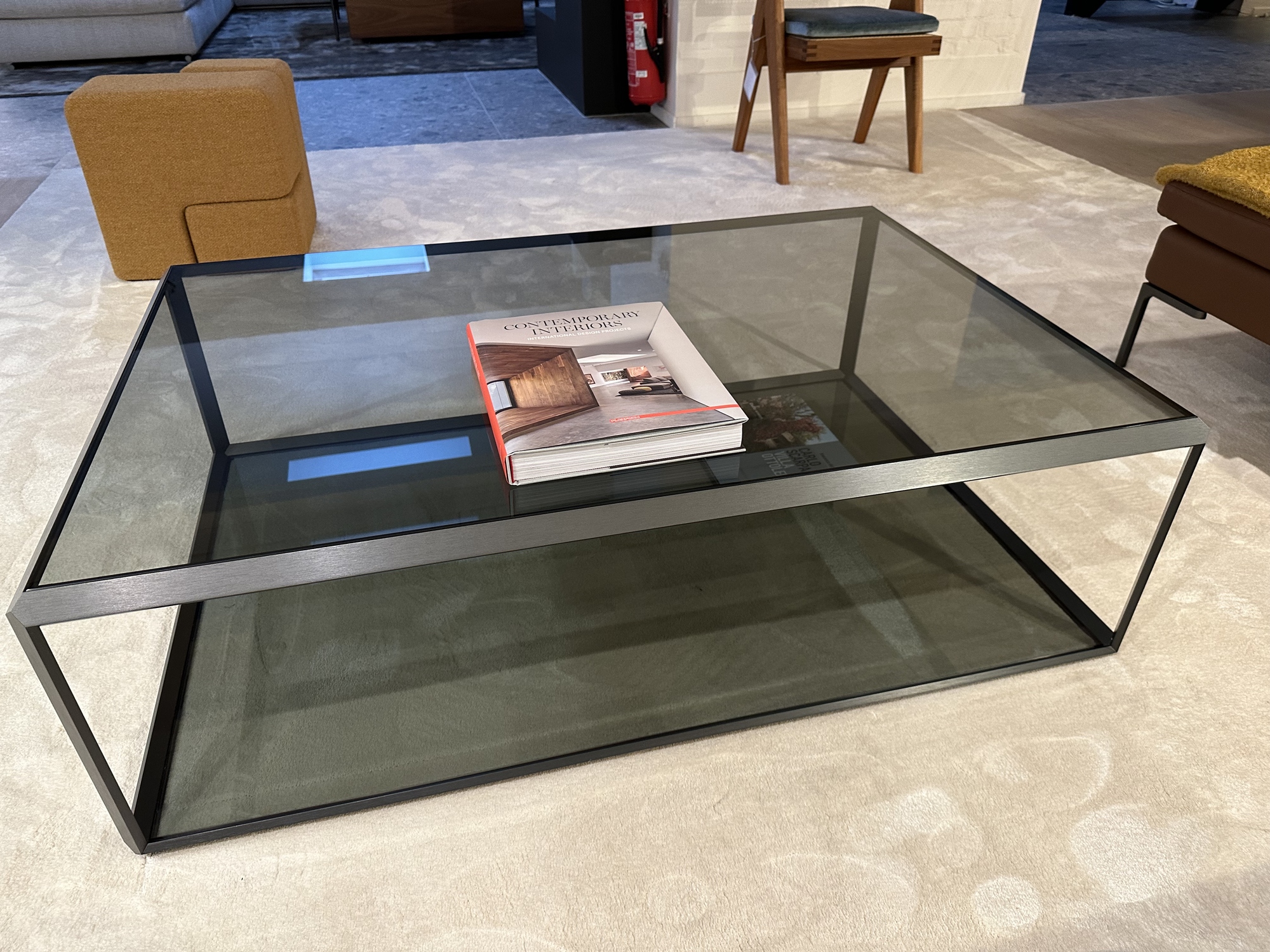 Molteni-salontafel donker glas, tavolino 45