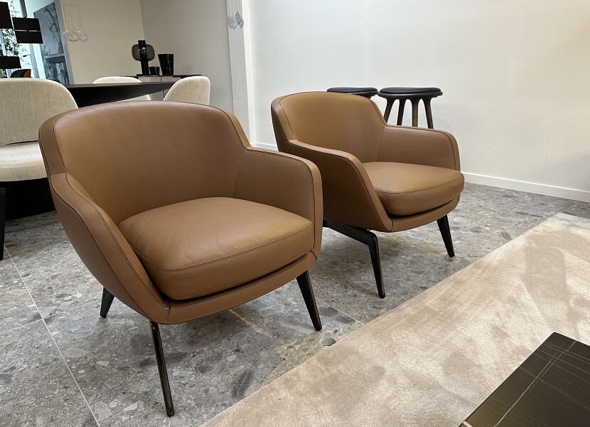 Minotti-2 x lounge armzetel Belt leer cognac -  50%