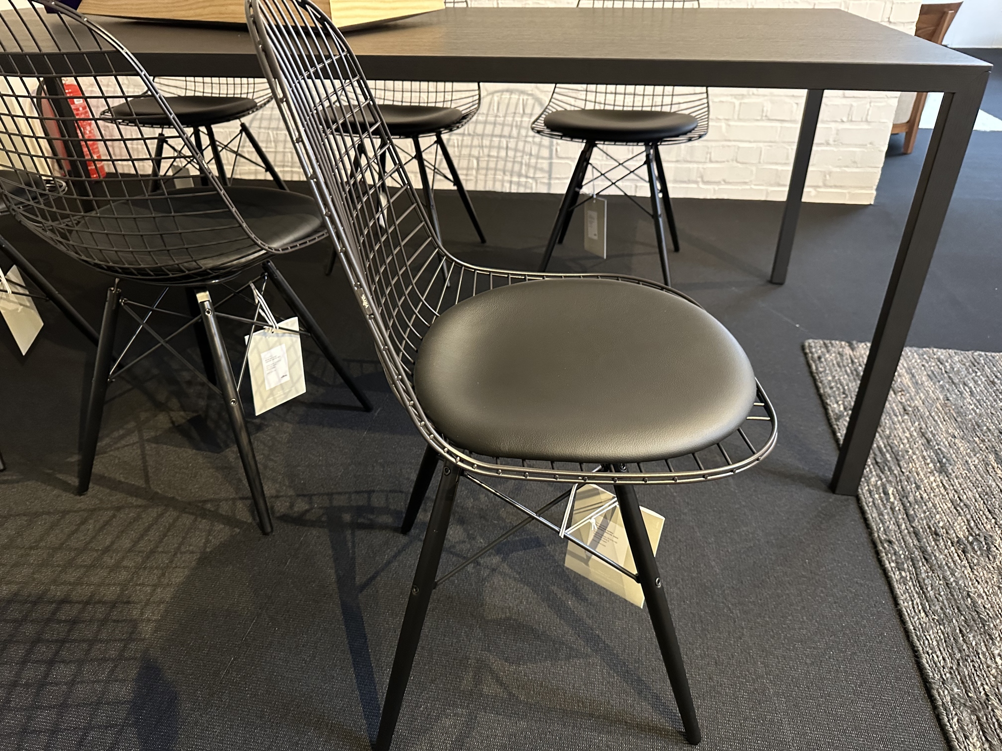 Vitra- 6 x Wire Chair