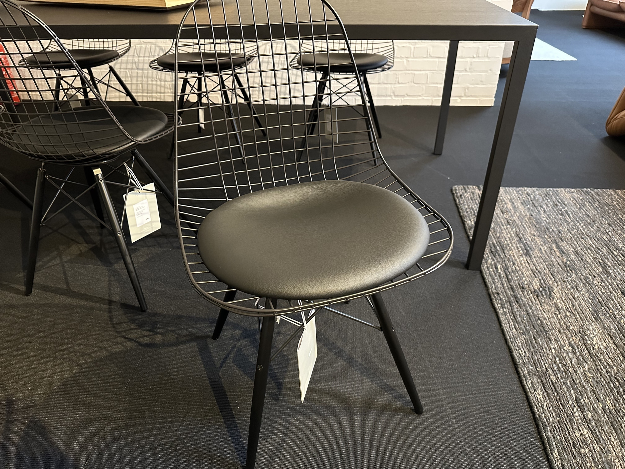Vitra- 6 x Wire Chair
