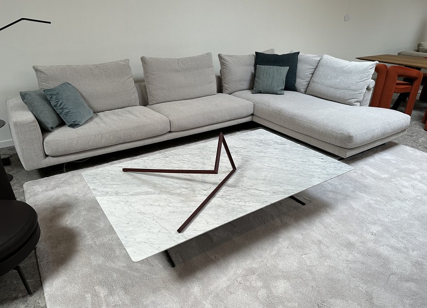 Flexform-salon Campiello met marmer salontafel Fly  - 40% !