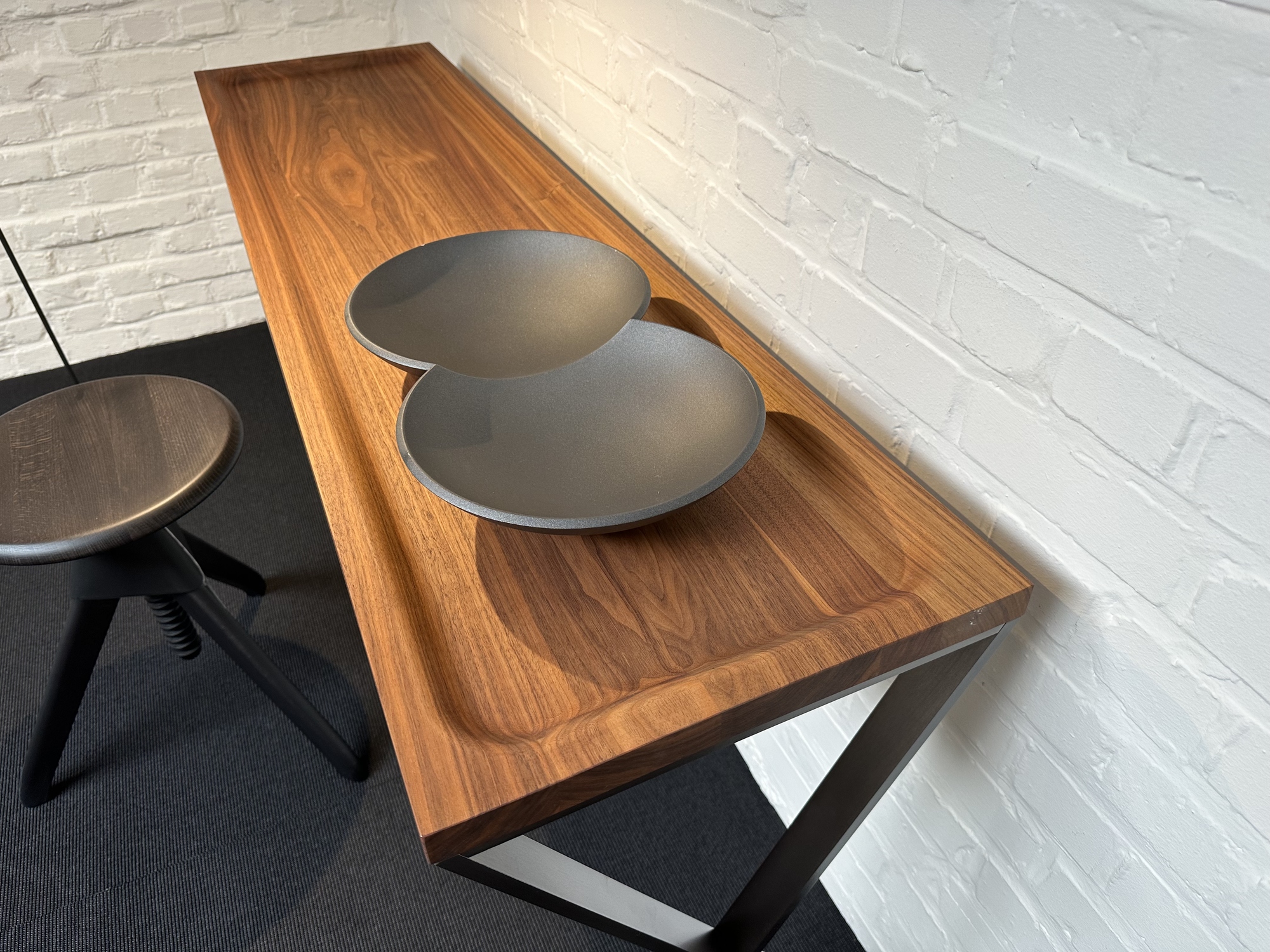 More-console Lax massief notelaar 150cm