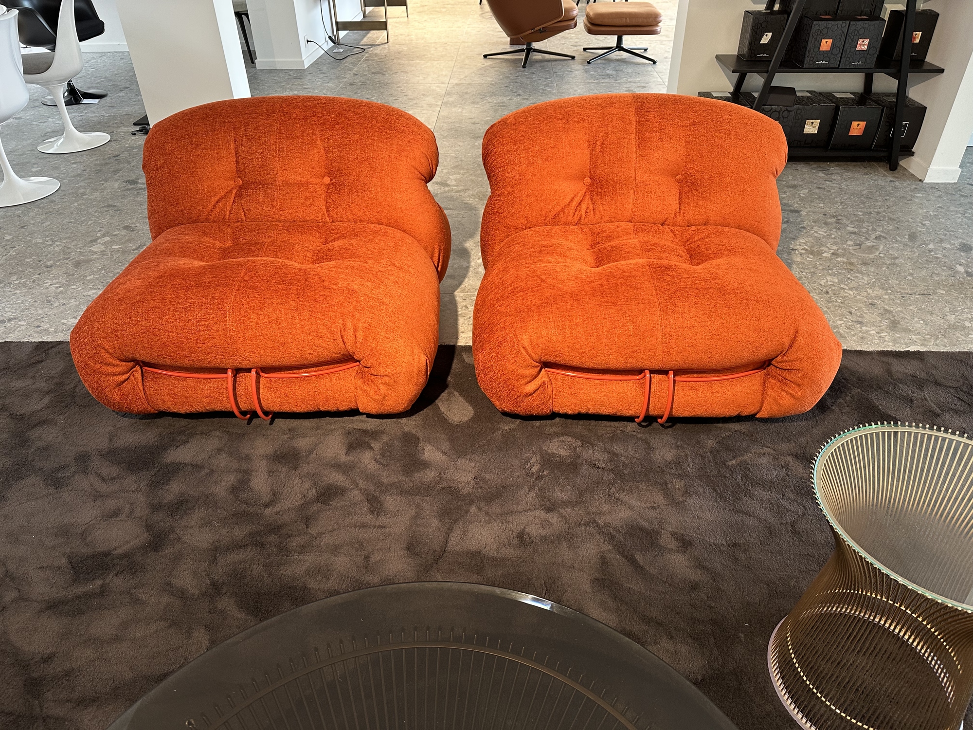 Cassina- 2 x éénzit Soriana Afra&Tobia Scarpa ontwerp 1970