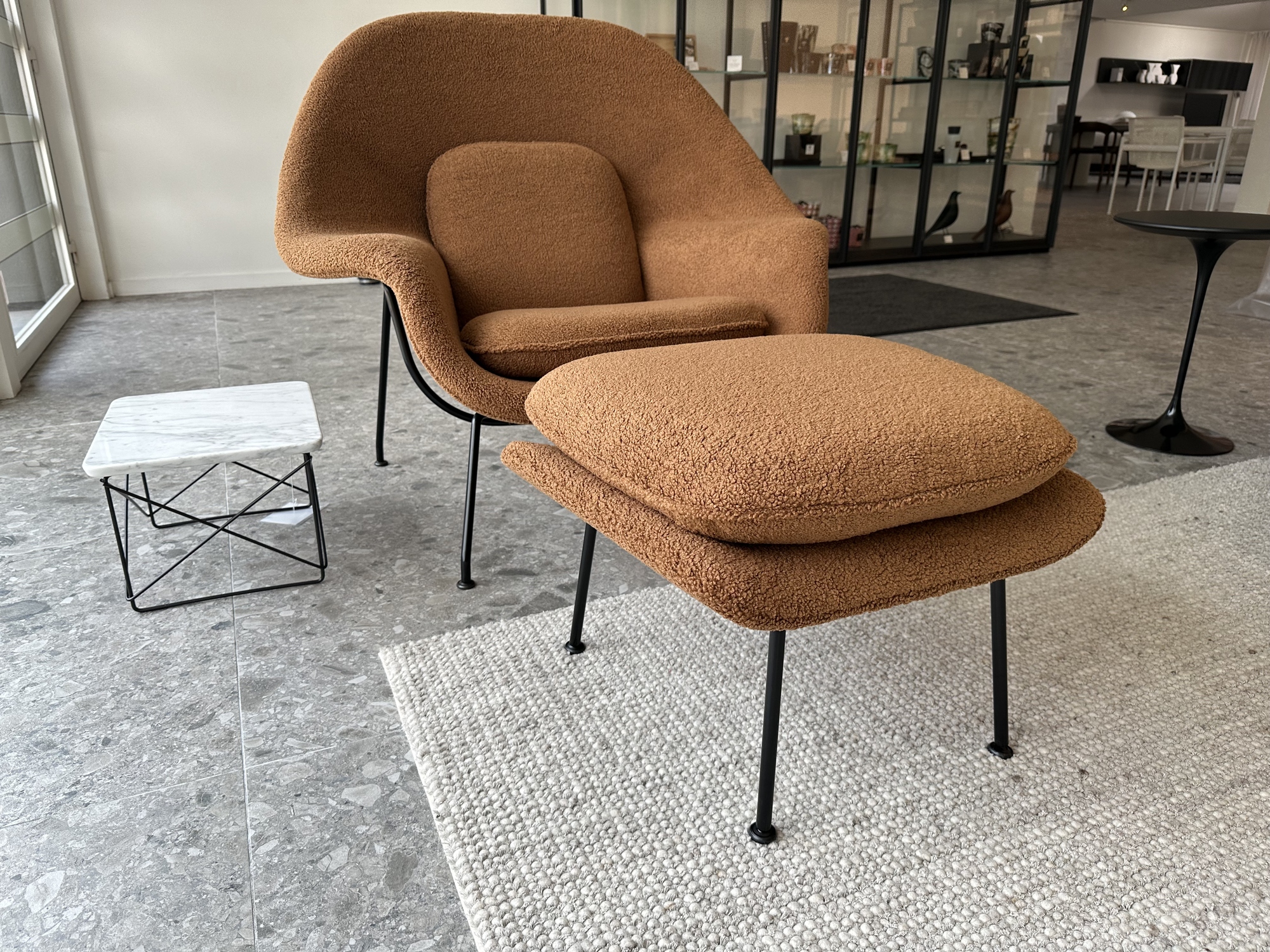 Knoll-The Womb chair ontwerp 1948