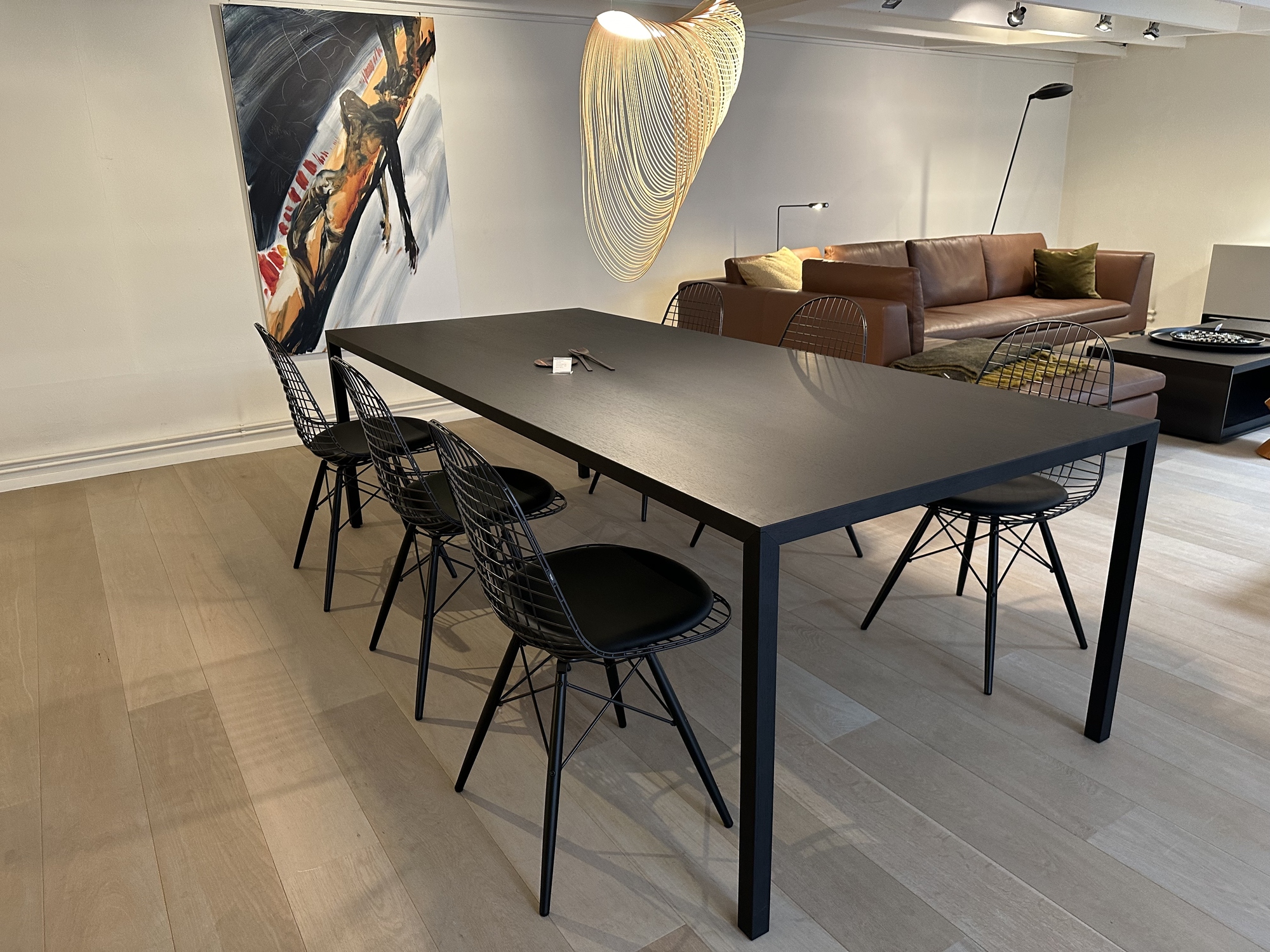 Arco- tafel Slim in eik carbon