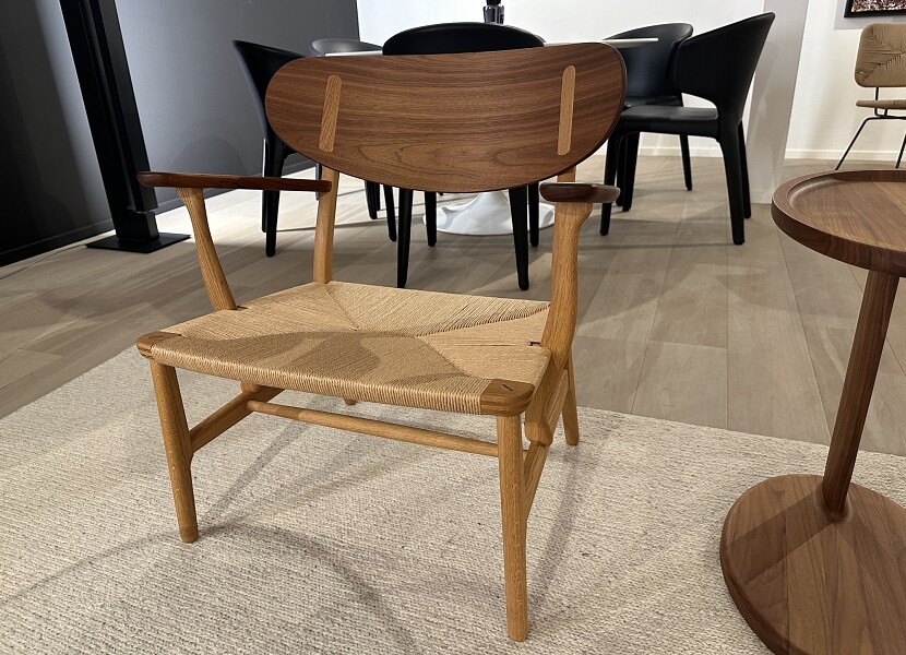 Carl Hansen- lounge stoel eik en notelaar massief -  30%