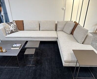 B&B Italia- hoekopstelling Charles in stof beige - 40%
